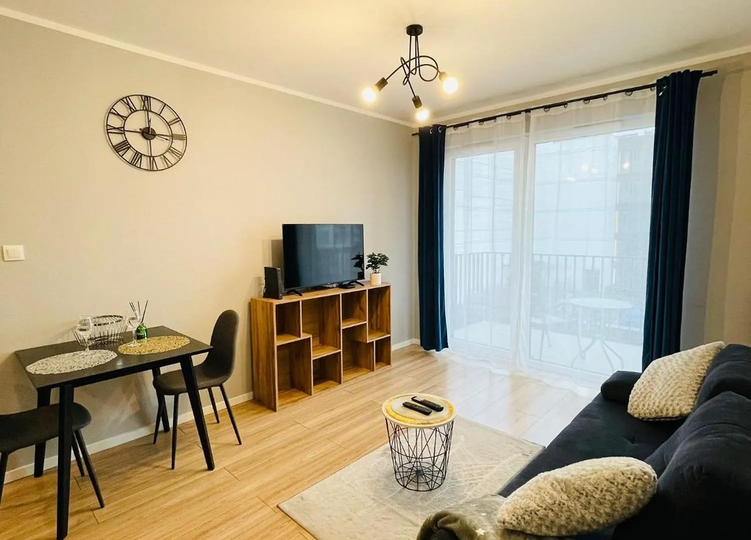 Rimex Invest Group Apartaments Varsavia Appartamento